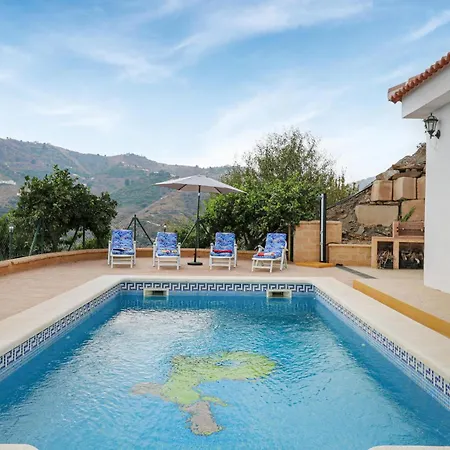 Holiday home Cozy In With House A Mountain View *